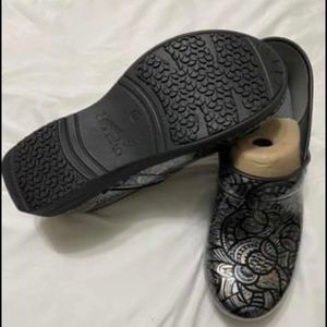 Dansko shoes